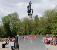 school_flip