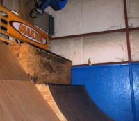 wallslap