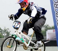 LukeBehindBars4585