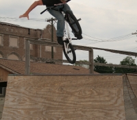 360_tuck_to_fakie